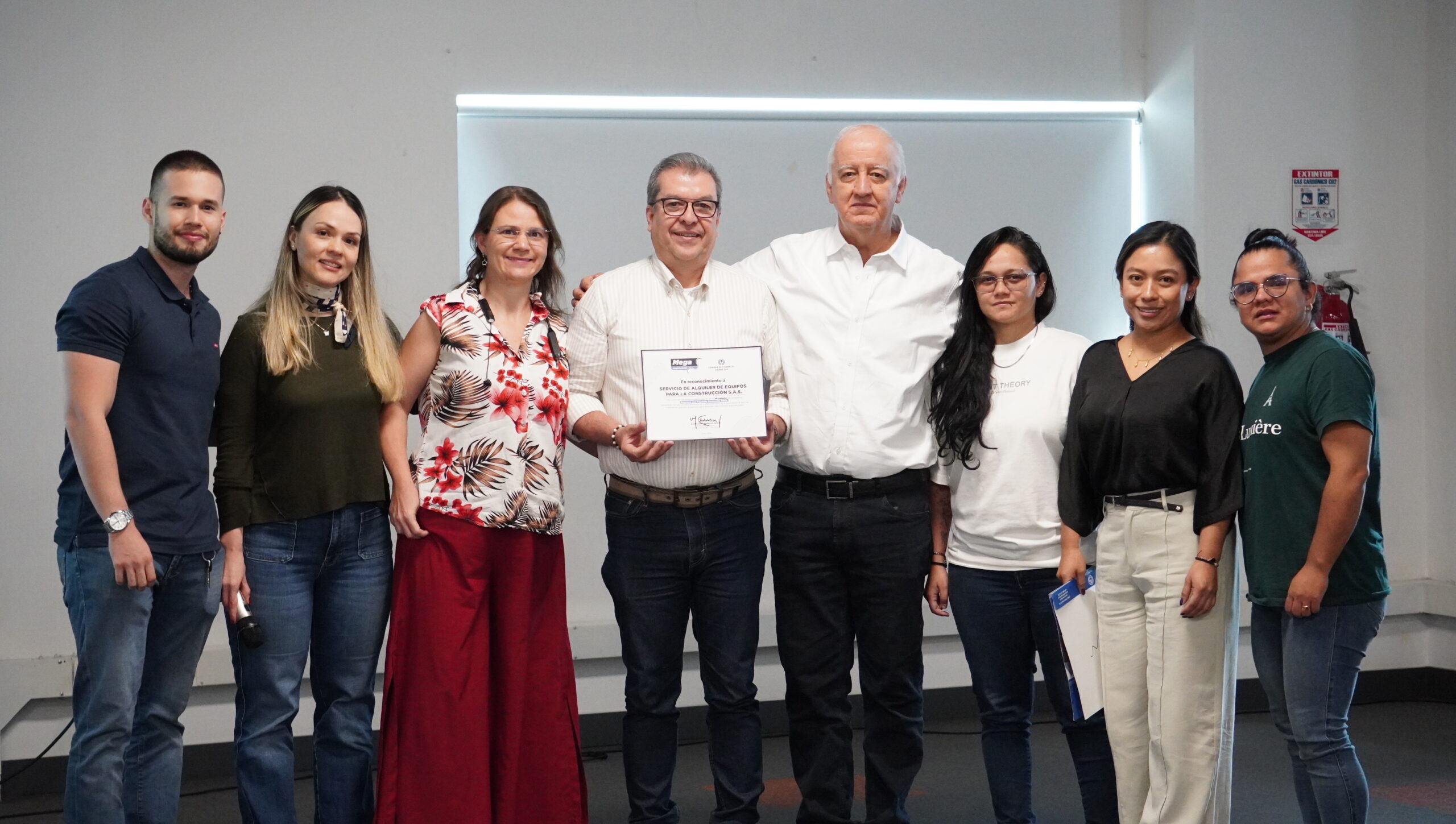 Programa MEGA certificó a 14 empresas y 74 líderes empresariales en el Aburrá Sur